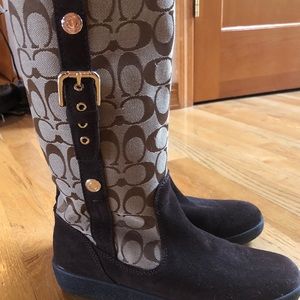 Coach Brown Signature Suede Tullip Boots size 8.5